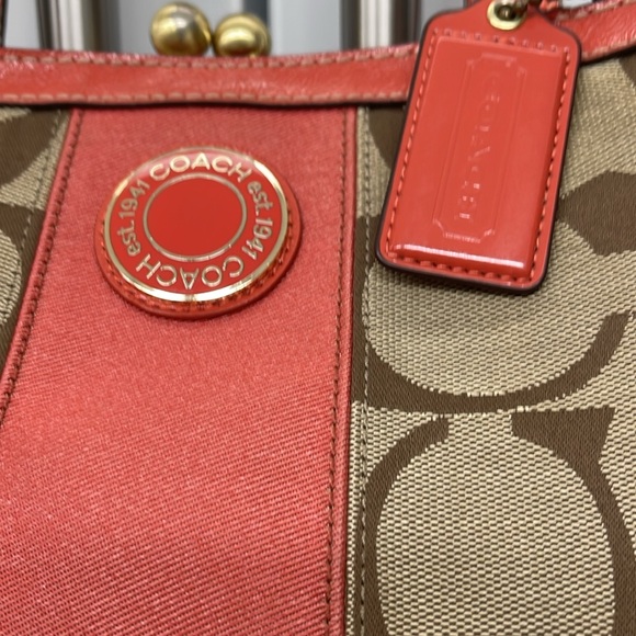 Coach KISSLOCK Very Pretty Orange & Coated Canvas  Signature Stripe Handbag - Picture 3 of 7